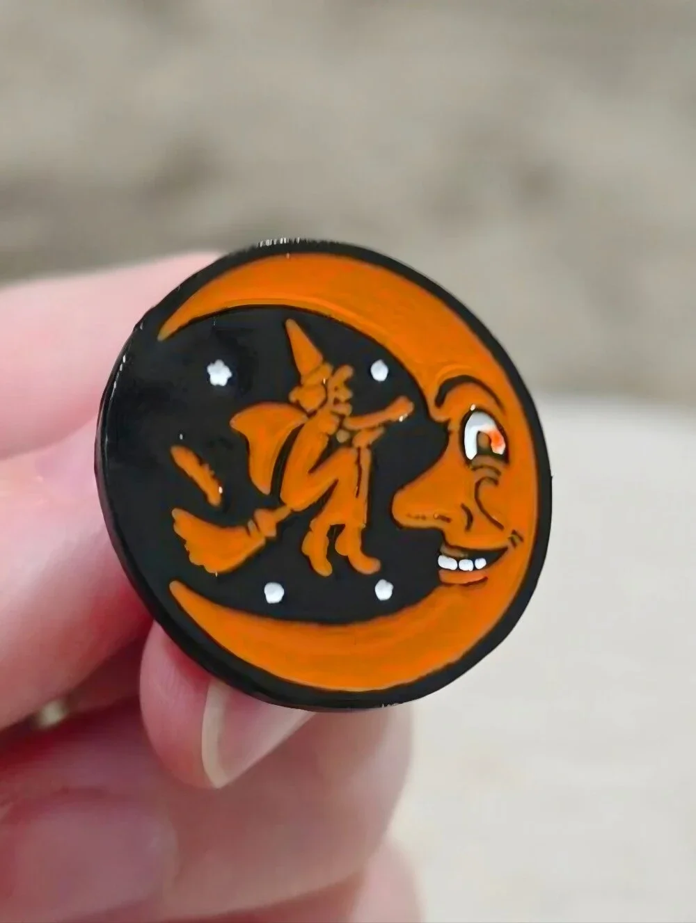 Retro Halloween Witch Moon Spooky Crescent Flying Broom Brooch Enamel Pin OS NWT